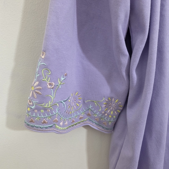 NWT Quacker Factory Top Purple Lacey Scallop Embroidery Crystal A23119 Size XL - Picture 3 of 9
